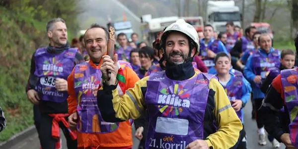 21. Korrika Apirilak 8 Argazkia AEK