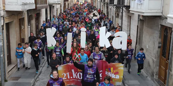 Korrika Apirilak 9 Argazkia AEK