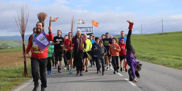 Korrika Apirilak 9 Argazkia AEK