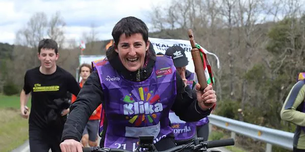 Korrika Apirilak 9 Argazkia AEK