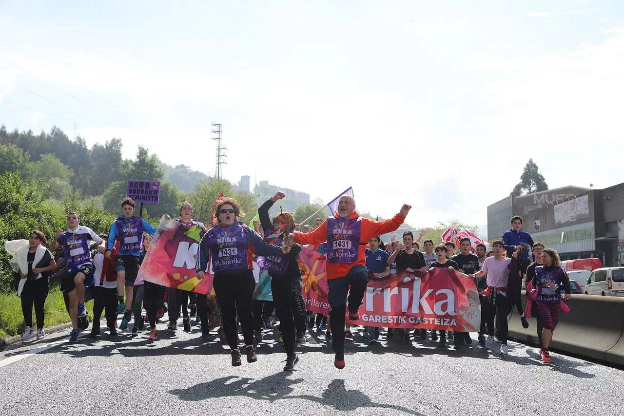 Korrika 21 apirilak 10