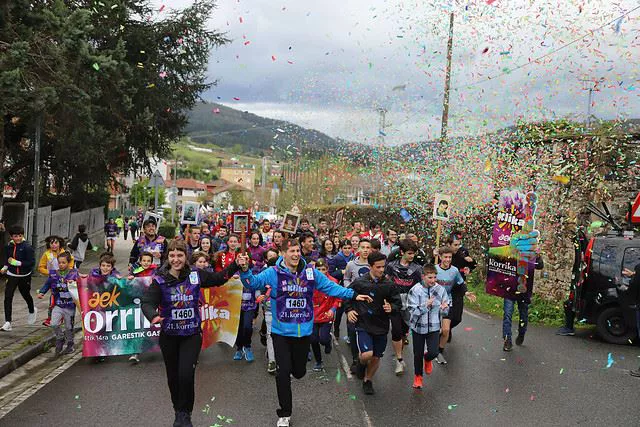 Korrika 21 apirilak 10