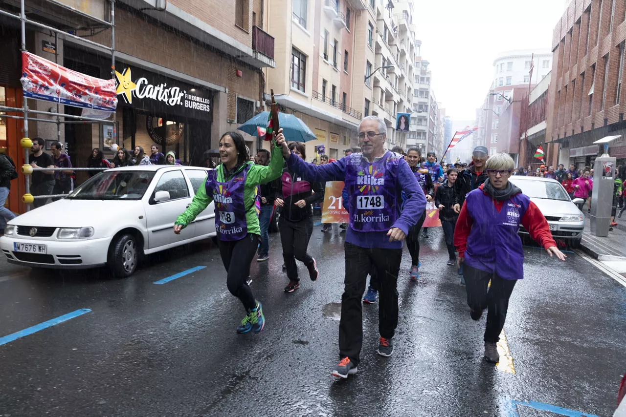 EiTB, con la Korrika. Foto: EiTB.