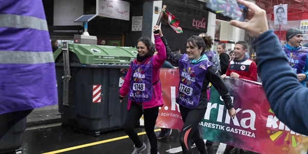 EiTB, con la Korrika. Foto: EiTB.