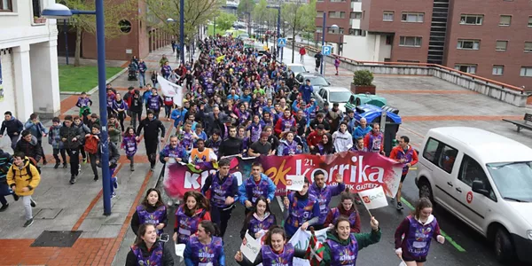 Korrika 21 Apirilak 11 Argazkia AEK