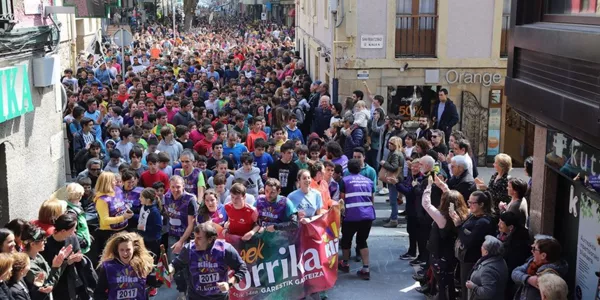 Korrika apirilak 12 argazkia AEK