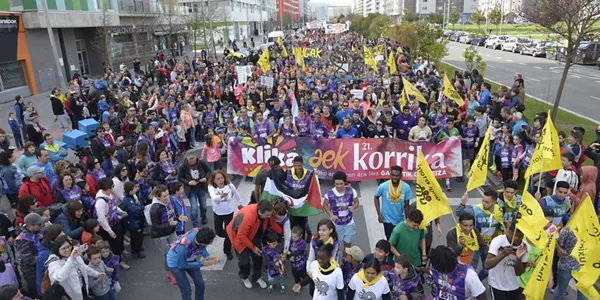 Korrika, apirilak 14. Argazkia AEK