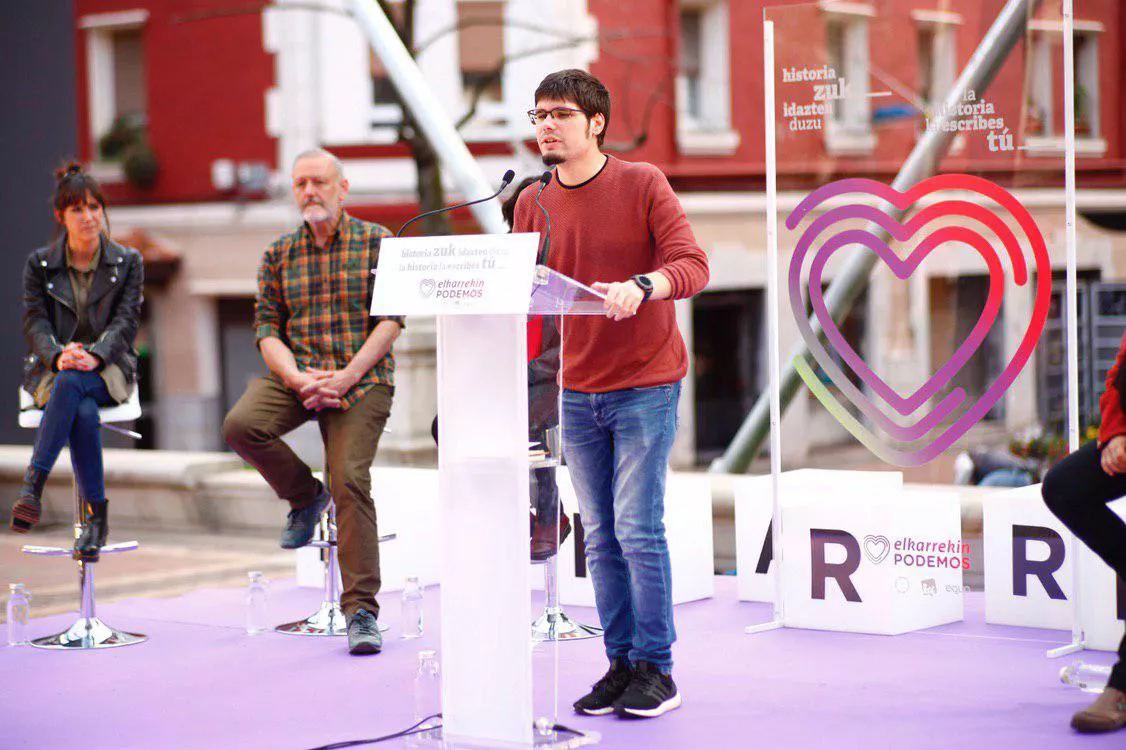 Lander Martínez, en un acto de Elkarrekin Podemos en Sestao.