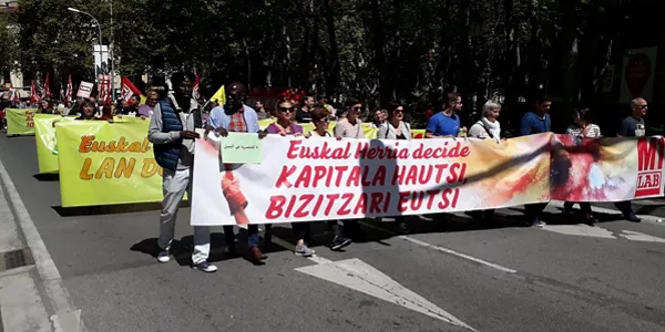 LABen manifestazioa (@LABsindikatua)