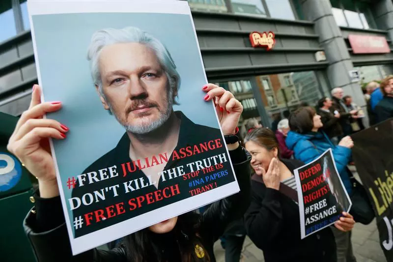 ASSANGE 