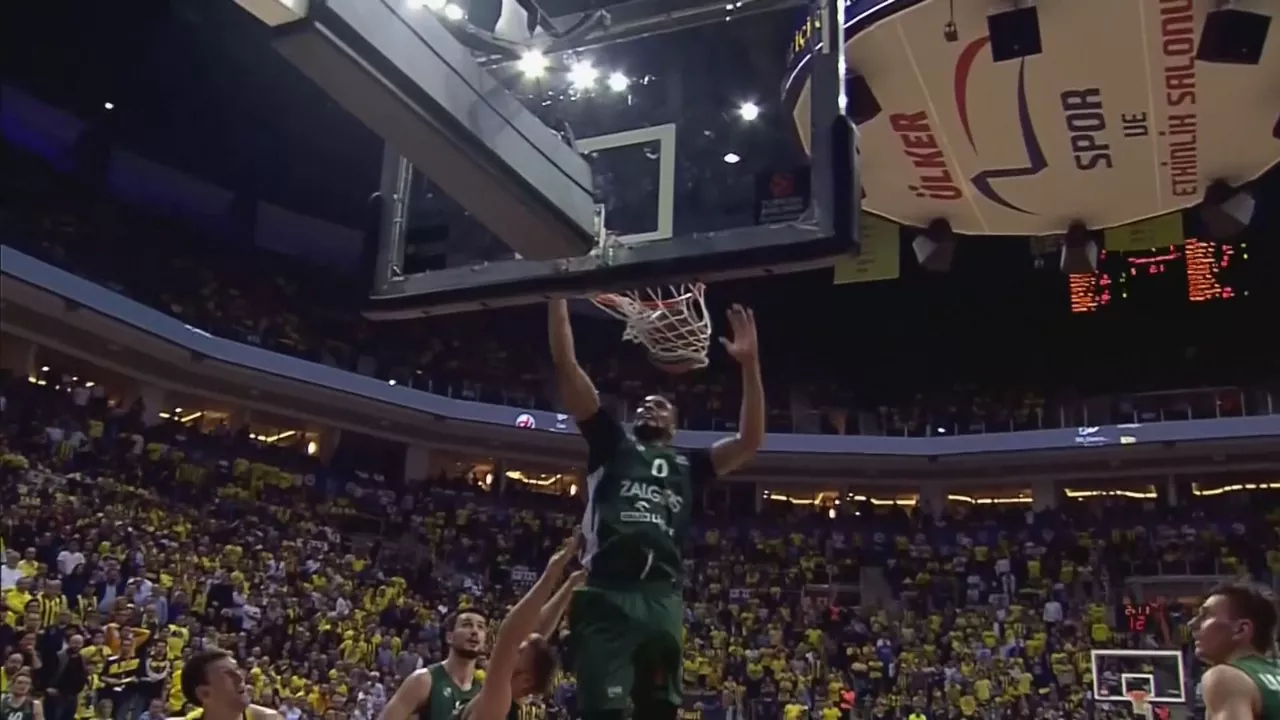 20190515145853_final-four-vitoria_