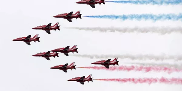 Aviones del homenaje. Foto: EFE
