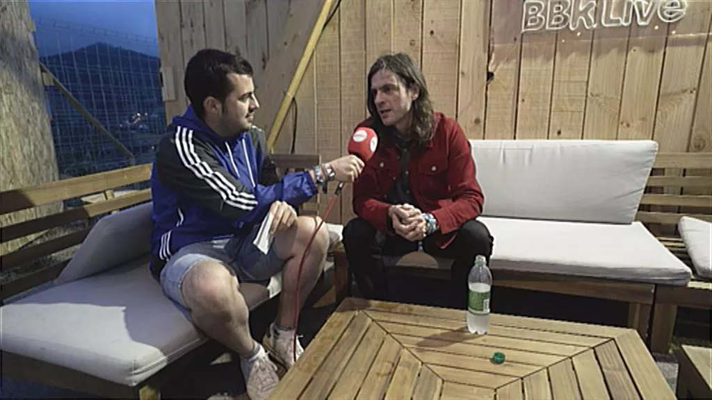 Brian Bell, Weezer taldeko gitarra-jolea.