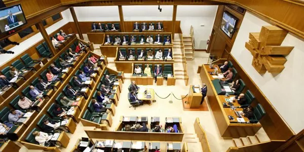 Politika Orokorreko eztabaida. Argazkia: EFE