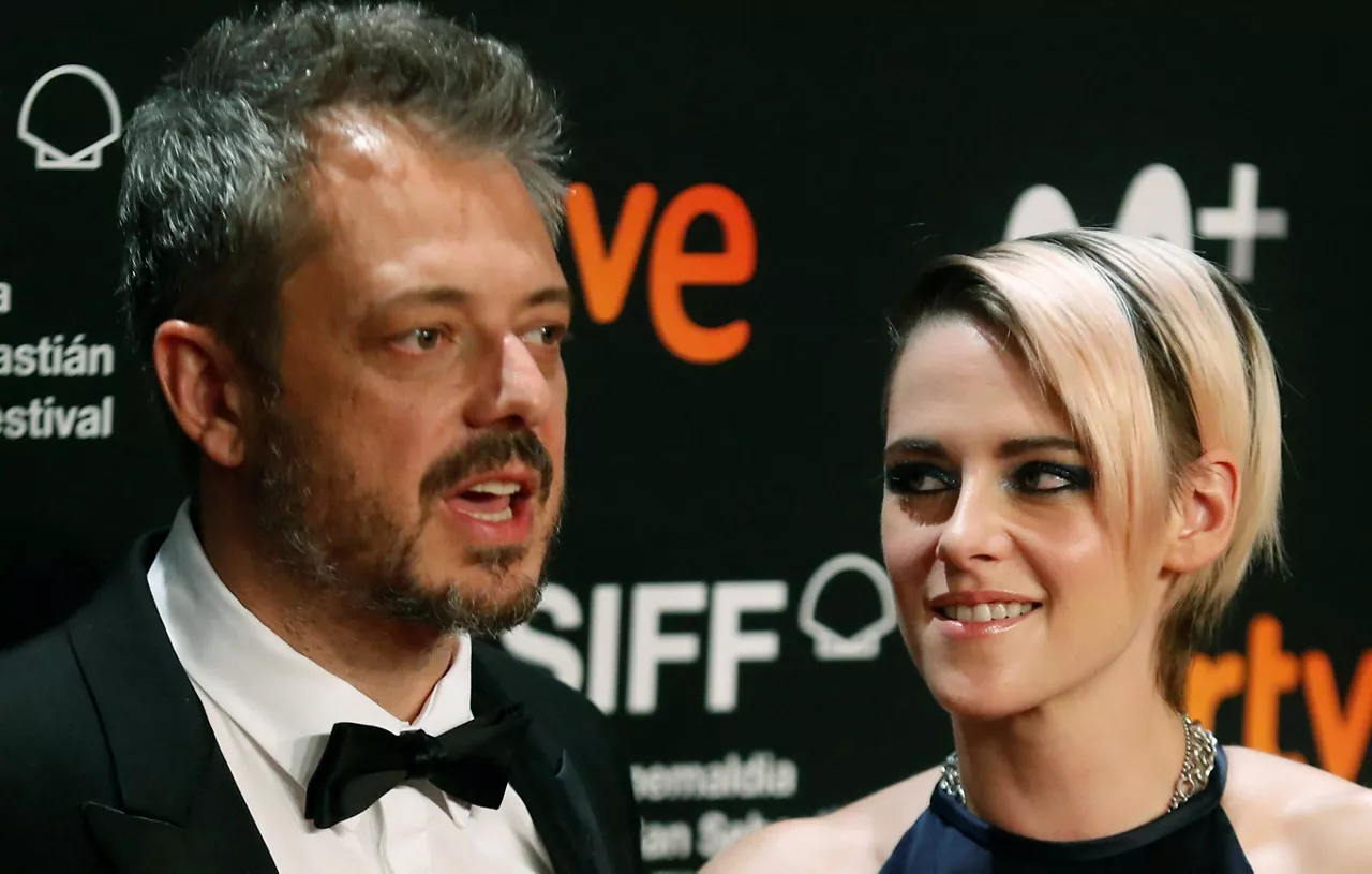 Kristen Stewart y Benedict Andrews. Foto: EFE