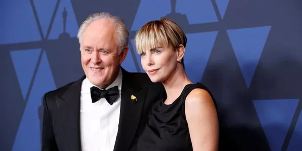 John Lithgow y Charlize Theron (EFE)