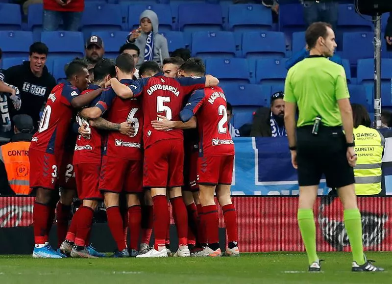 Jugadores de Osasuna celebran uno de los goles