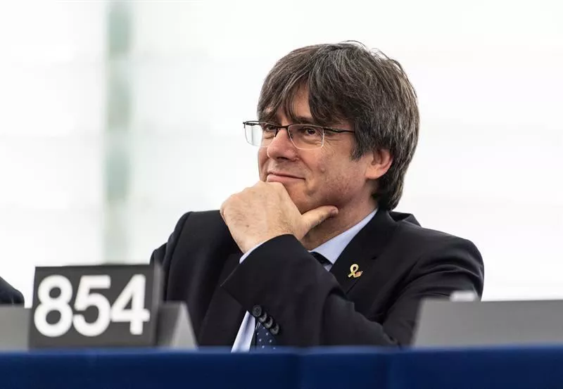 Carles Puigdemont Europako Parlamentuan