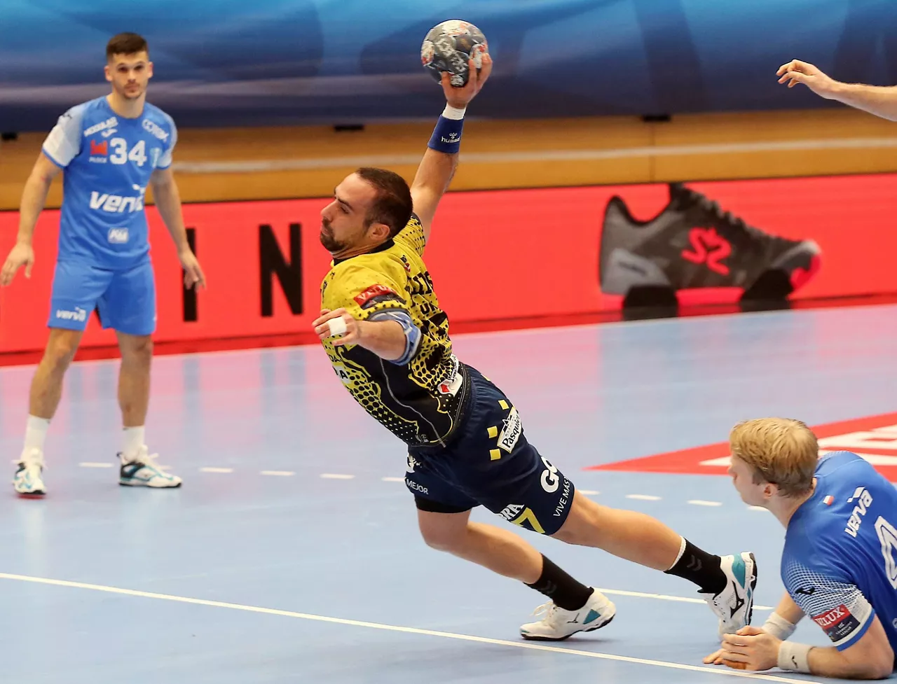 BIDASOA SPR WISLA PLOCK Joaquín Salinas 07