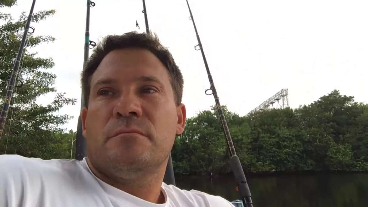 20200518201408_gorostola_