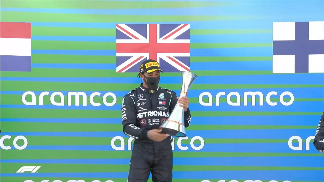 20200817123600_lewis-hamilton_