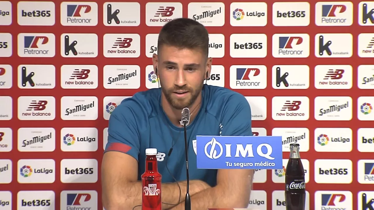 20200821125027_unai-simon-athletic_