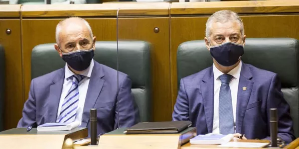 Josu Erkoreka e Iñigo Urkullu. Foto: EFE.