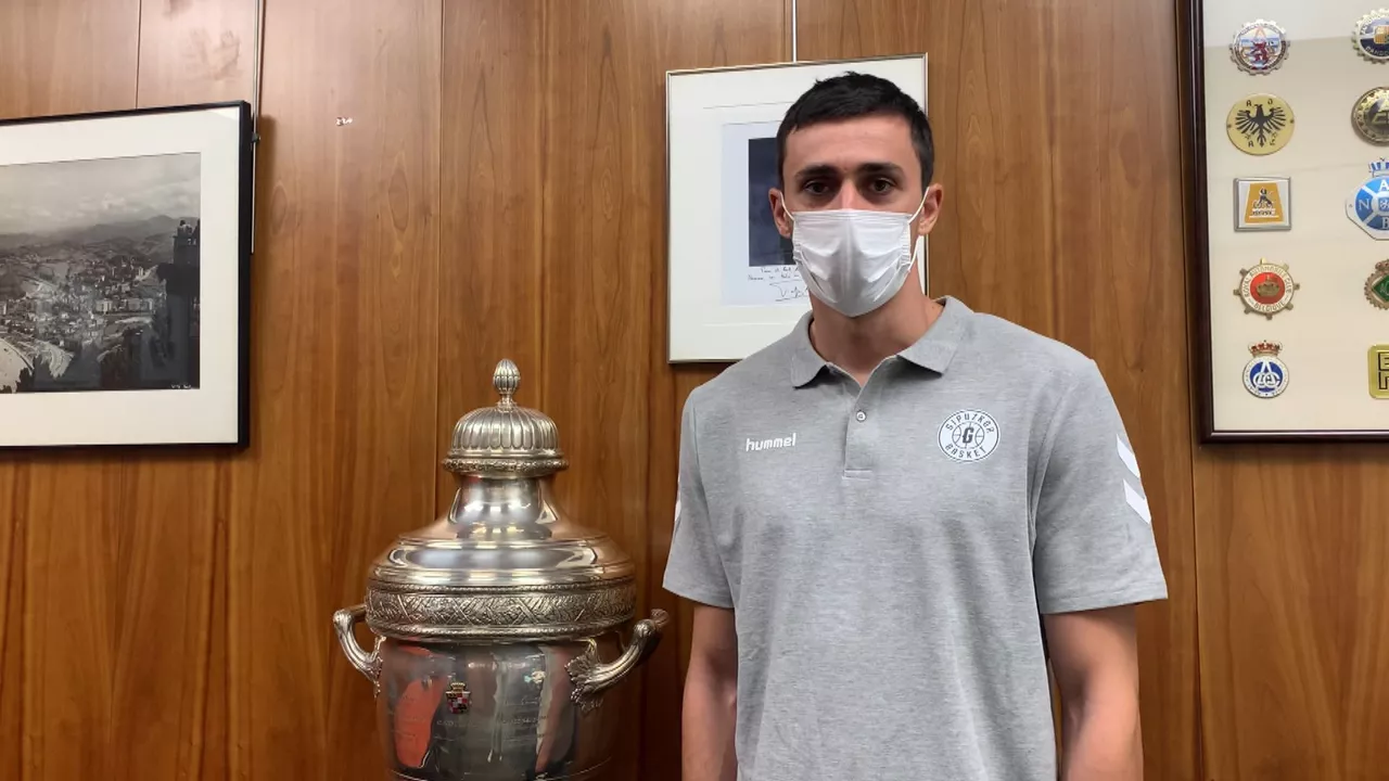 20200903202013_peretomas_