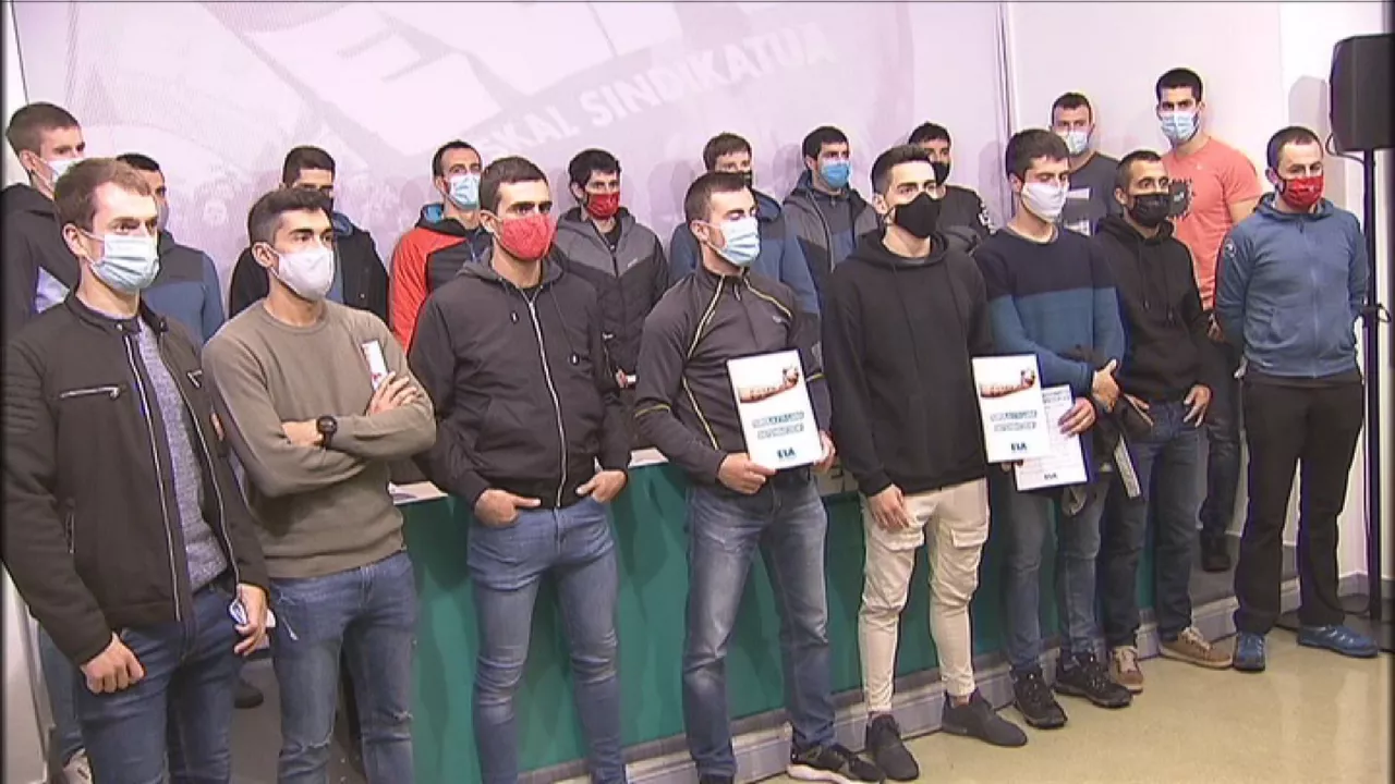 Baikoko pelotariak. Bideotik hartutako argazkia