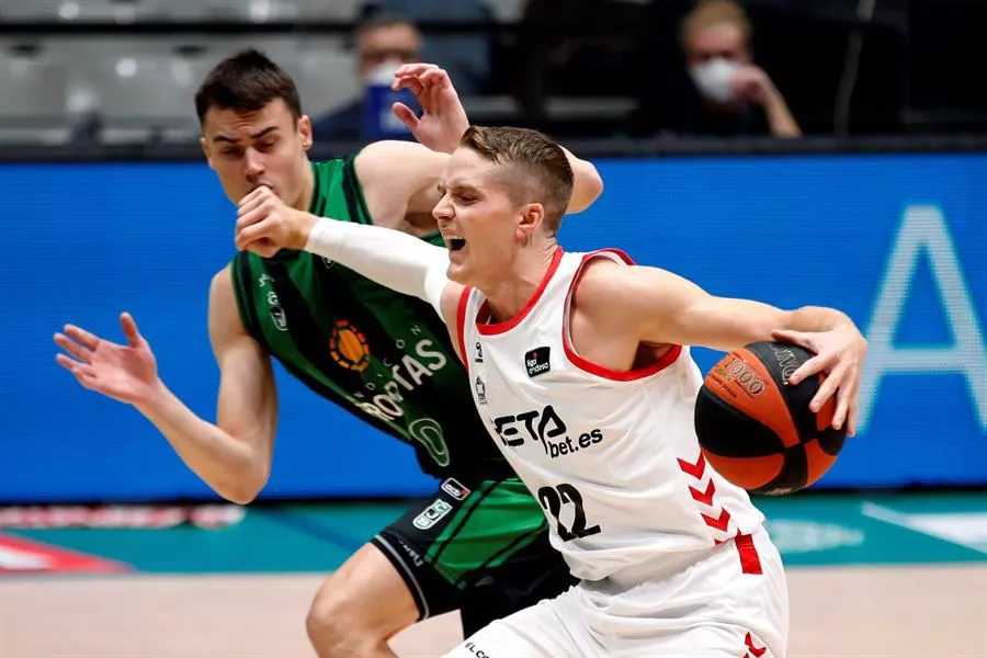 JOVENTUT BILBAO BASKET HAKANSO DIMITRIJEVIC