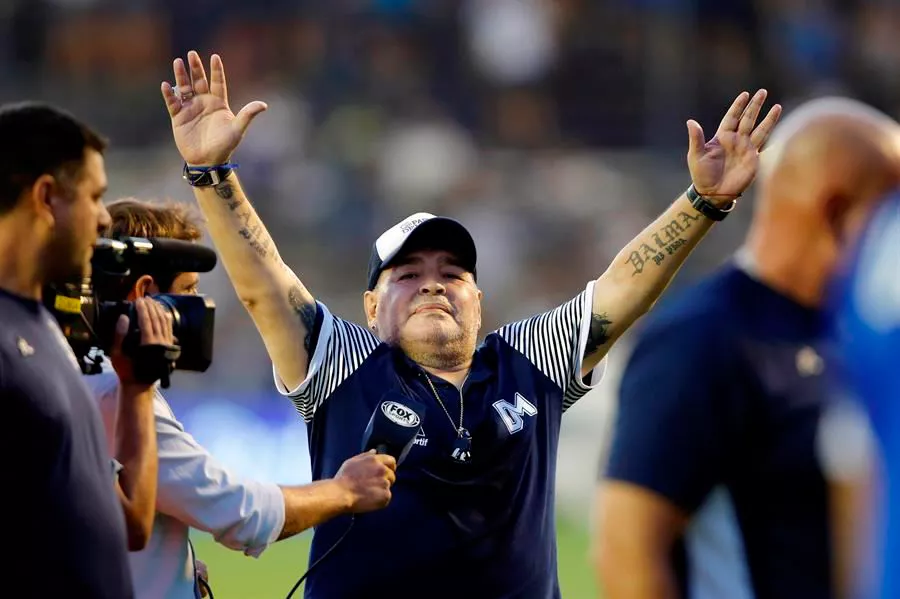 Diego Armando Maradona.
