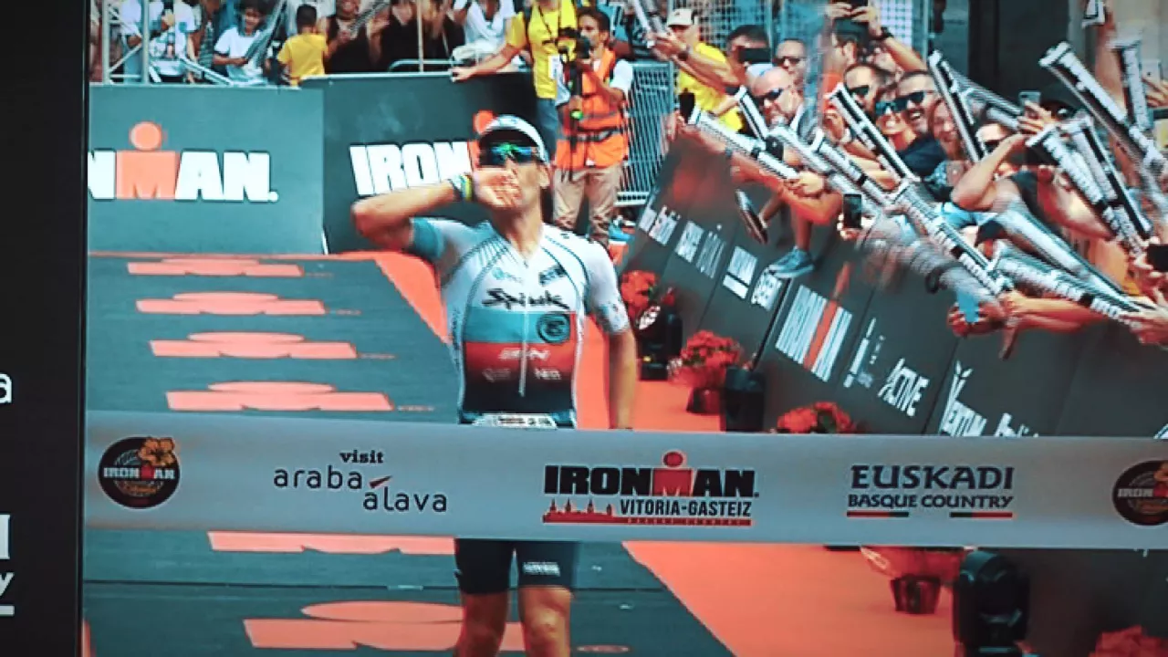 20201202135718_eneko-llanosek-munduko-triatleta-onenak-topatuko-ditu-daytonan_