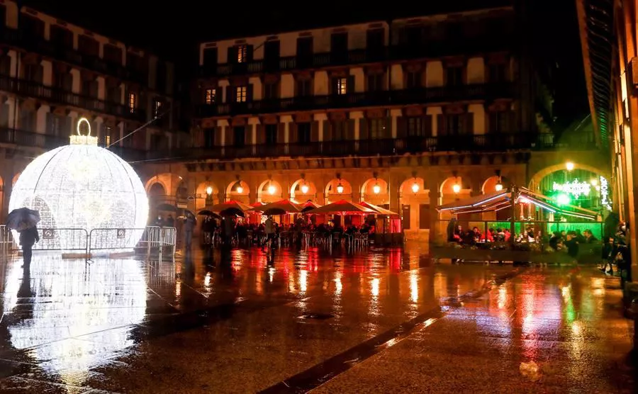 Imagen de archivo de San Sebastián en Navidad. Foto: EFE.