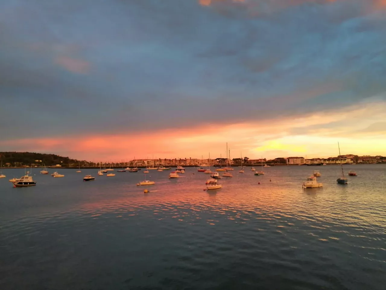 Hondarribia (Maria Isabel Aguinaga)