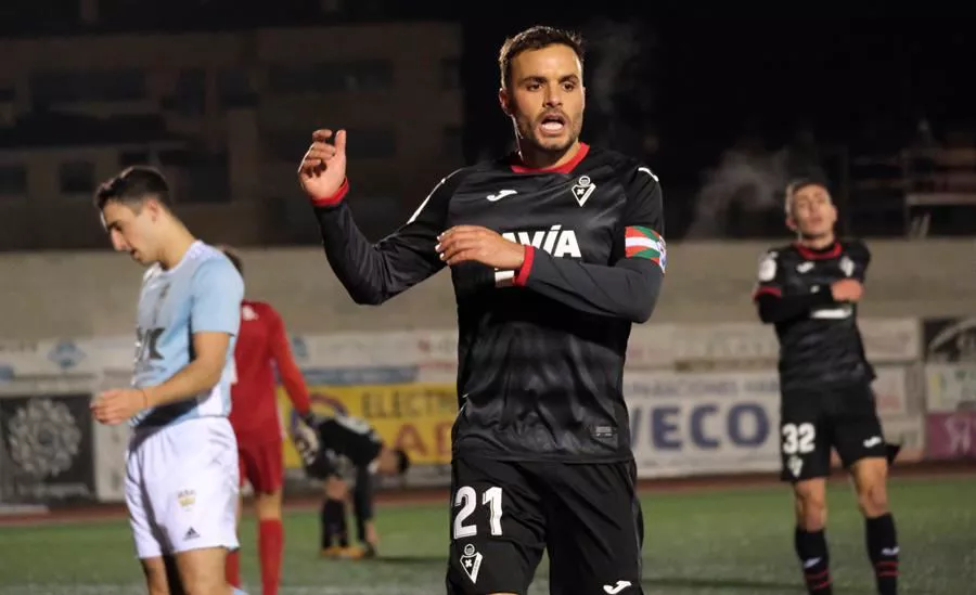 PEDRO LEON RACINGRIOJA EIBAR EFE