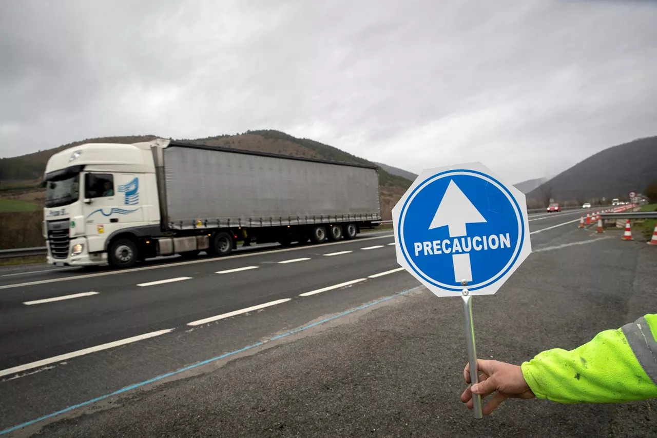 La N-121-A permanecerá en obras durante 21 días.