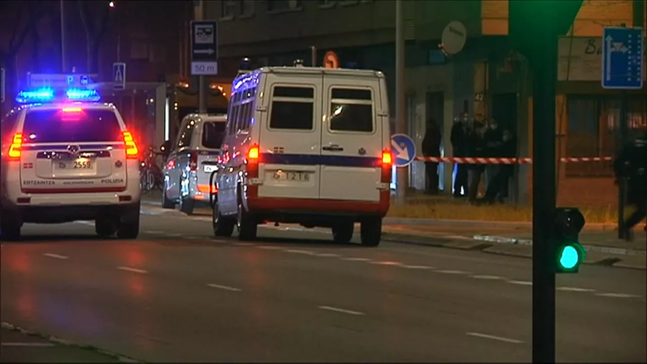 Ertzaintzak Gasteizen egindako operazio baten artxiboko argazkia: EITB Media