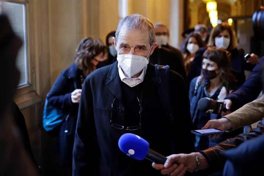 URRUTIKOETXEA PARIS EPAIKETA eta efe