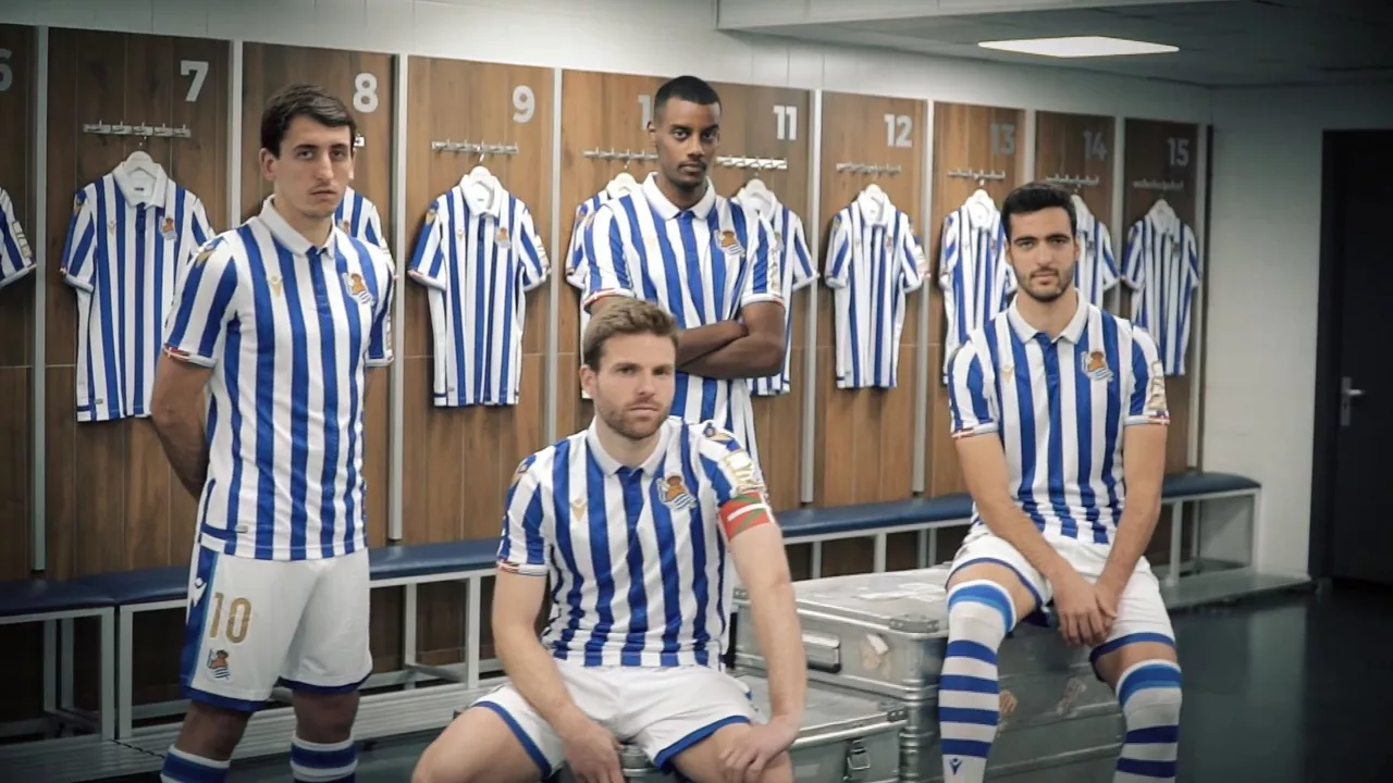 20210309134458_camiseta-real-copa_