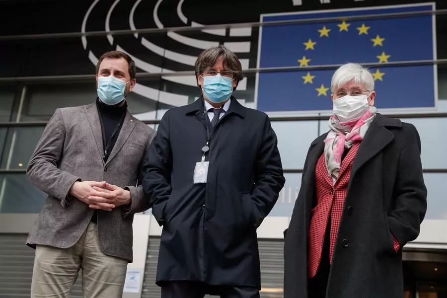 Toni Comin Carles Puigdemont Clara Ponsati
