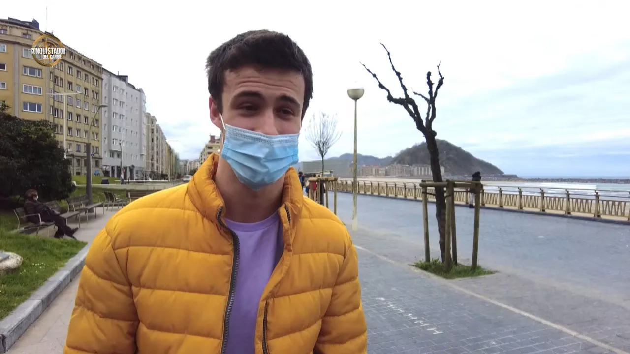 "Conquis" saioaren ikusle bat. EITBren bideo batetik ateratako irudia