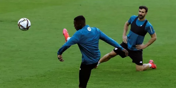 Entrenamiento del Athletic en La Cartuja
