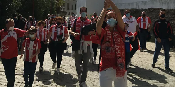 Sevilla, rojiblanca