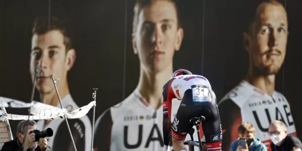 Pogacer, UAE-ko txirrindularia