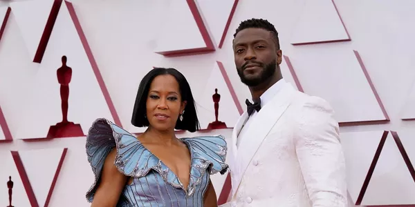 Regina King y Aldis Hodge (EFE)