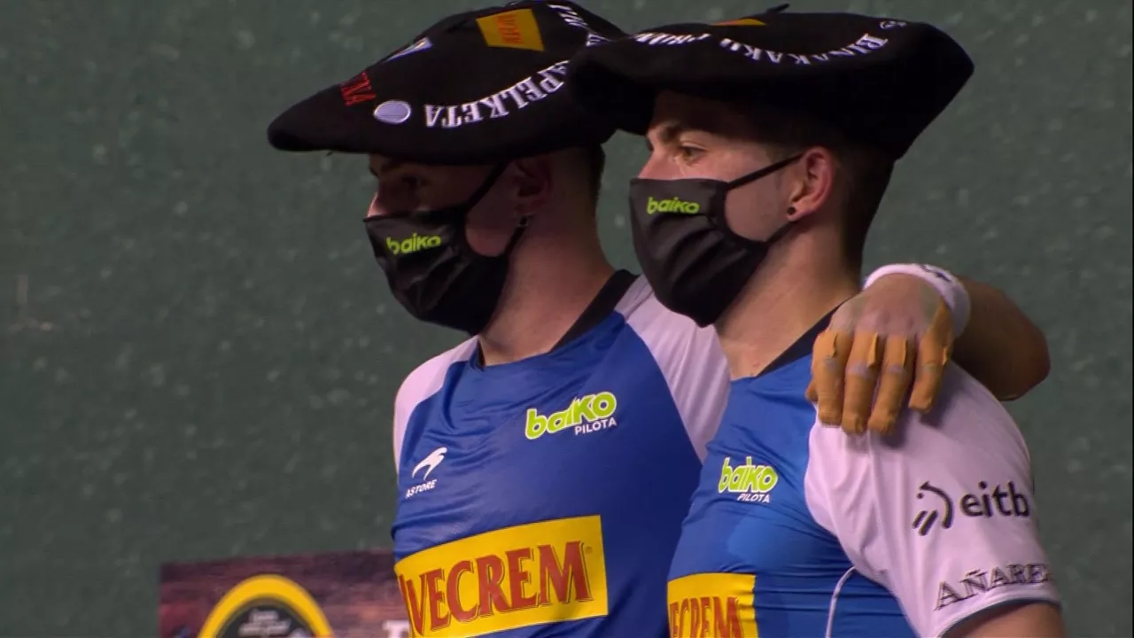 20210508201750_alberdi-salaverri-promozioko-txapeldunak_