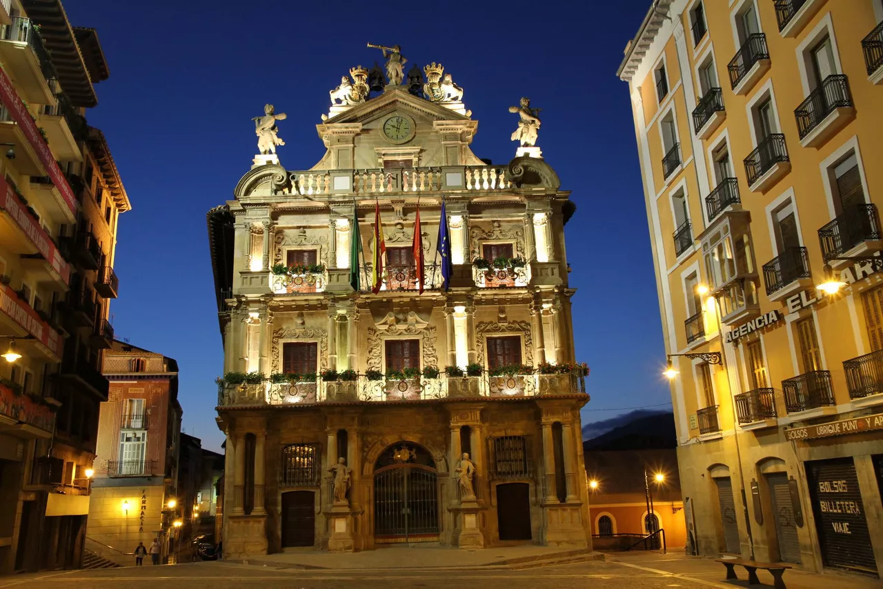 IRUÑA ETXERATZE AGINDUA Pamplona toque de queda