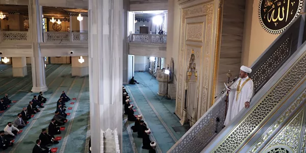 Una mezquita de Rusia durante las celebraciones. Foto: EFE.