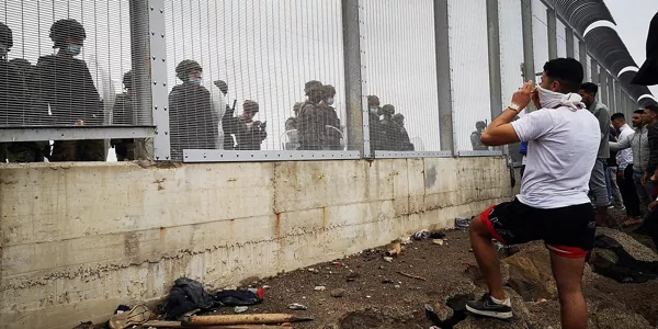 Frontera entre Marruecos y Ceuta. Foto: EFE.