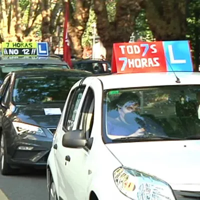 20210608092107_huelga-greba-autoescuela-autoeskola-bizkaia_